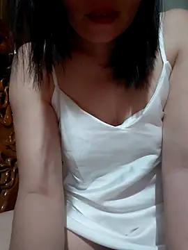 Snapshot of -Trici- chatting on 25, 7, 2026 -Trici- online show from 25, 7, 2026