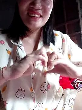 Snapshot of -Trici- chatting on 10, 6, 2026 -Trici- online show from 10, 6, 2026