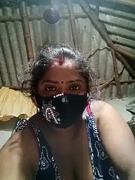 Snapshot of Miss-poly chatting on 20, 6, 2026 Miss-poly online show from 20, 6, 2026