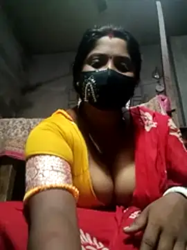 Snapshot of Miss-poly chatting on 11, 7, 2026 Miss-poly online show from 11, 7, 2026