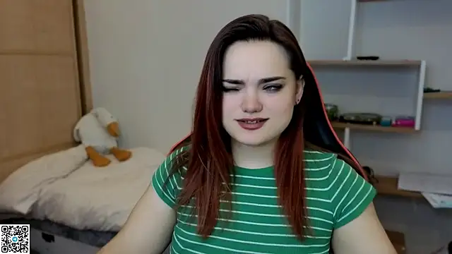 Emma Velvet14 online show from 19, 5, 2026
