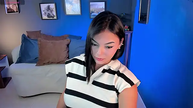 Emma Moretti1 online show from 12, 5, 2026