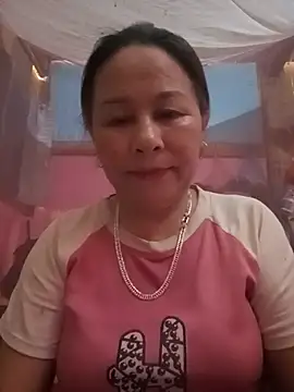 Snapshot of girl_cute69 chatting on 14, 5, 2026 girl cute69 online show from 14, 5, 2026