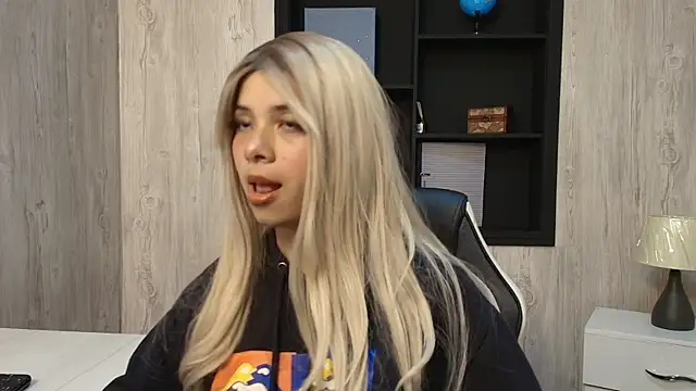 Vampy Monroe online show from 9, 5, 2026