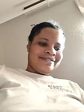 JuicyHoney 01 online show from 10, 6, 2026