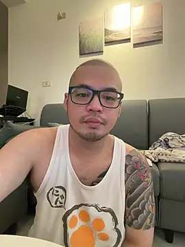 James1992 Ovo online show from 4, 6, 2026