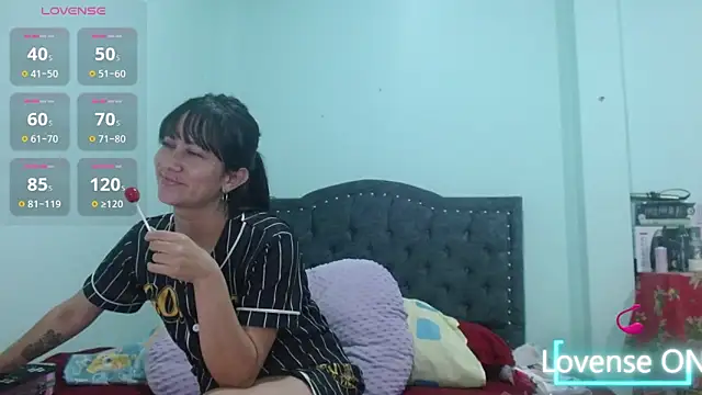 Snapshot of Ainhoa_wish chatting on 26, 5, 2026 Ainhoa wish online show from 26, 5, 2026