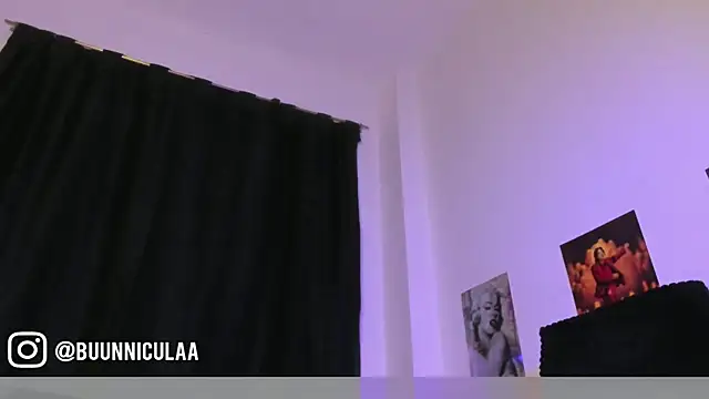 Snapshot of LarissaHell chatting on 29, 5, 2026 LarissaHell online show from 29, 5, 2026