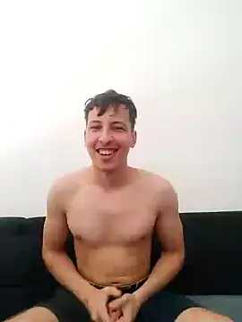 Snapshot of Bigi_ chatting on 18, 5, 2026 Bigi online show from 18, 5, 2026