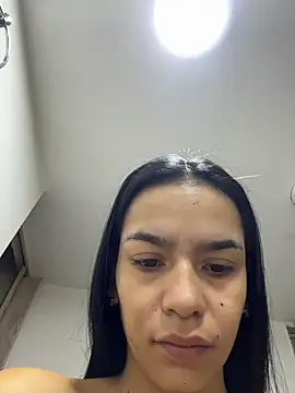 Snapshot of Melissa_Rendon chatting on 5, 7, 2026 Melissa Rendon online show from 5, 7, 2026