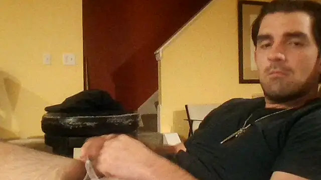 Snapshot of illmakeyoucumsofast chatting on 4, 8, 2026 illmakeyoucumsofast online show from 4, 8, 2026
