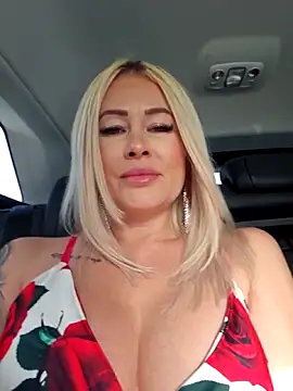 Snapshot of MILFBARBY chatting on 20, 6, 2026 MILFBARBY online show from 20, 6, 2026