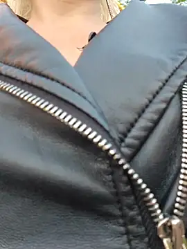 MILFBARBY online show from 11, 10, 2025