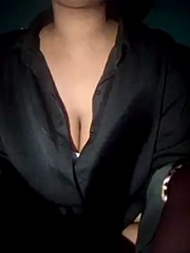 Snapshot of Cute-Ishita chatting on 23, 6, 2026 Cute-Ishita online show from 23, 6, 2026