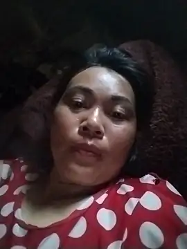 Snapshot of Mii-moo chatting on 17, 5, 2026 Mii-moo online show from 17, 5, 2026