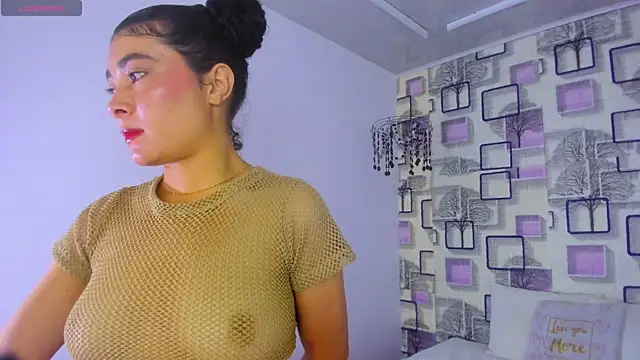 Snapshot of emilly_duque chatting on 3, 6, 2026 emilly duque online show from 3, 6, 2026