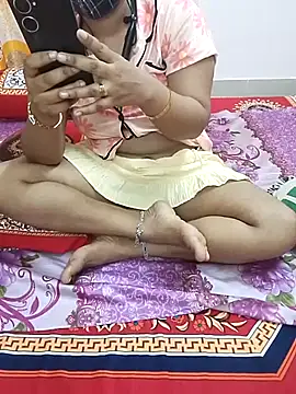 Snapshot of bristyislam chatting on 16, 6, 2026 bristyislam online show from 16, 6, 2026