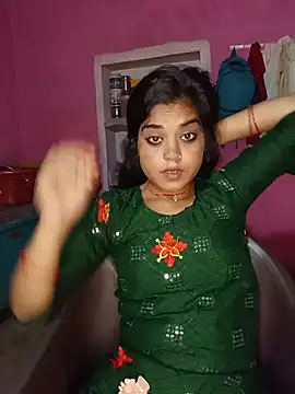 Snapshot of Mahi_Love0143 chatting on 5, 8, 2026 Mahi Love0143 online show from 5, 8, 2026