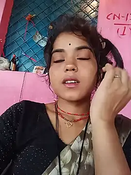 Snapshot of Mahi_Love0143 chatting on 29, 7, 2026 Mahi Love0143 online show from 29, 7, 2026