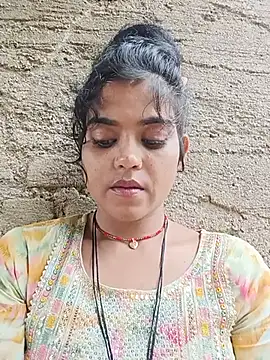 Snapshot of Mahi_Love0143 chatting on 3, 8, 2026 Mahi Love0143 online show from 3, 8, 2026