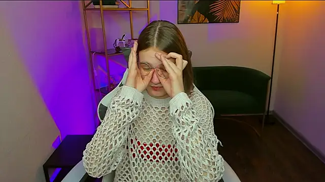 MiaNoon online show from 29, 5, 2026