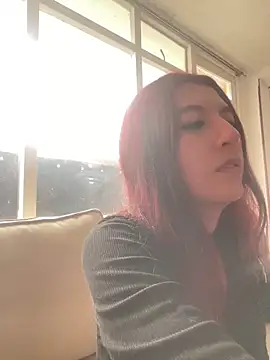EveRave Pink online show from 31, 5, 2026