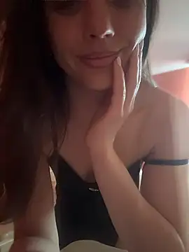 ToriSouletyx online show from 21, 5, 2026
