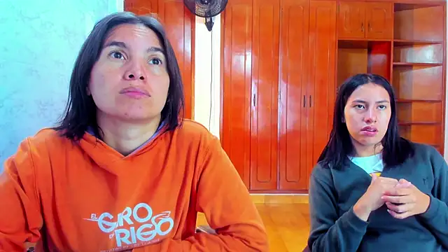 Soffy and Emily online show from 25, 5, 2026