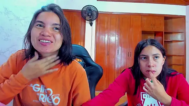Soffy and Emily online show from 12, 6, 2026