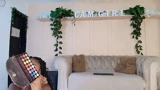 zhara smith online show from 5, 6, 2026