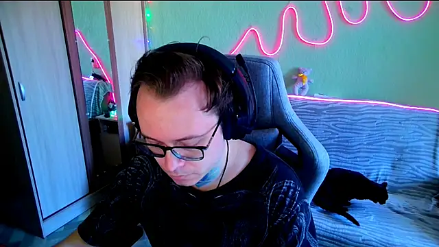 MeLanXolik online show from 15, 5, 2026