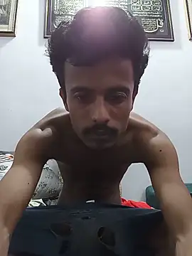 sucksex100 online show from 22, 5, 2026