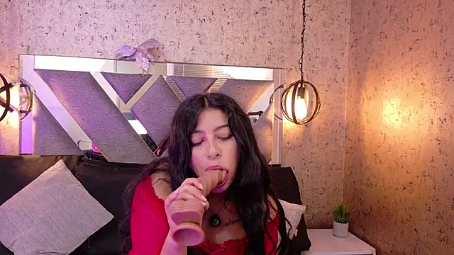 ariana foxx  online show from 8, 6, 2026
