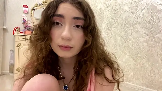 Rosie Sweety online show from 5, 6, 2026