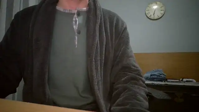 Snapshot of __Maxxx__ chatting on 10, 5, 2026 Maxxx online show from 10, 5, 2026