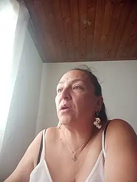 Snapshot of dangerous_milf chatting on 21, 7, 2026 dangerous milf online show from 21, 7, 2026