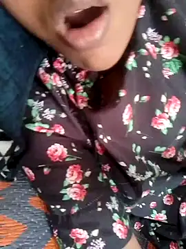 Snapshot of ayanloveannu chatting on 11, 7, 2026 ayanloveannu online show from 11, 7, 2026