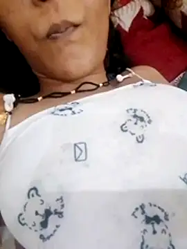 Snapshot of ayanloveannu chatting on 16, 7, 2026 ayanloveannu online show from 16, 7, 2026