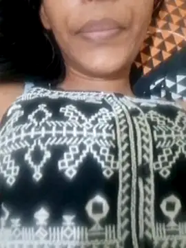 Snapshot of ayanloveannu chatting on 27, 6, 2026 ayanloveannu online show from 27, 6, 2026