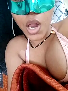Snapshot of ayanloveannu chatting on 8, 7, 2026 ayanloveannu online show from 8, 7, 2026