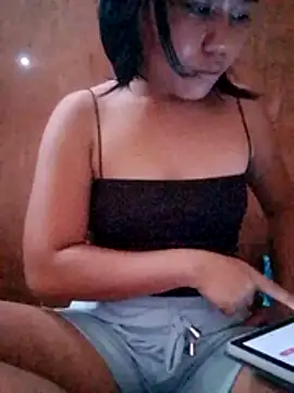 Snapshot of shy_asianluna22 chatting on 1, 7, 2026 shy asianluna22 online show from 1, 7, 2026