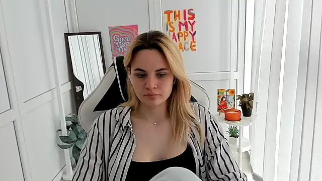 Emma starrs  online show from 10, 6, 2026