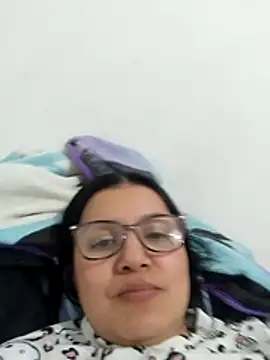 Snapshot of Casandra_inthemorning chatting on 19, 5, 2026 Casandra inthemorning online show from 19, 5, 2026