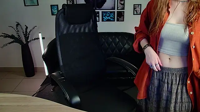lanafitch online show from 26, 6, 2026