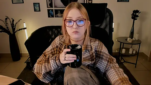lanafitch online show from 31, 5, 2026