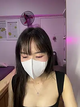 Lov3lily online show from 3, 7, 2026