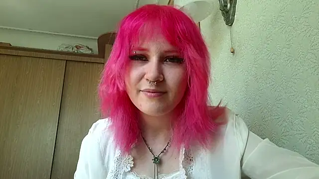 KamiBleich online show from 18, 5, 2026