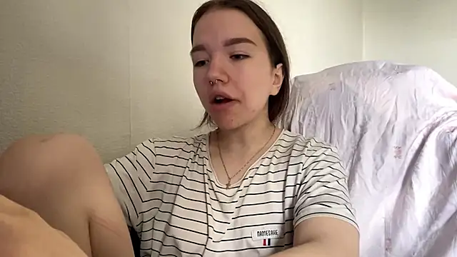 Snapshot of FewerCadre chatting on 28, 5, 2026 FewerCadre online show from 28, 5, 2026