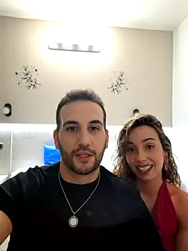 Snapshot of space_couple chatting on 20, 6, 2026 space couple online show from 20, 6, 2026