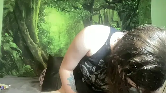 mo0ngoddess online show from 3, 5, 2026